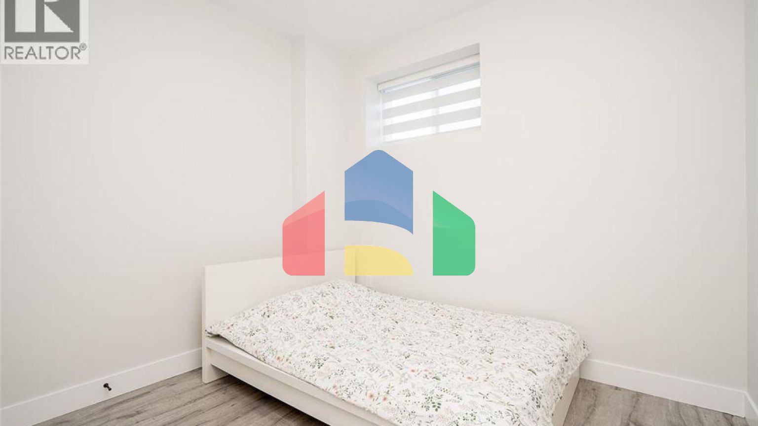 Residential - Single Family Home - Coquitlam, Canada - Canada