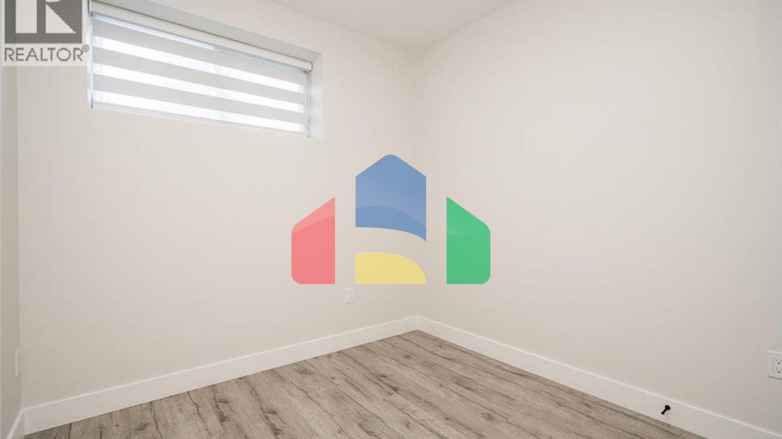 Residential - Single Family Home - Coquitlam, Canada - Canada