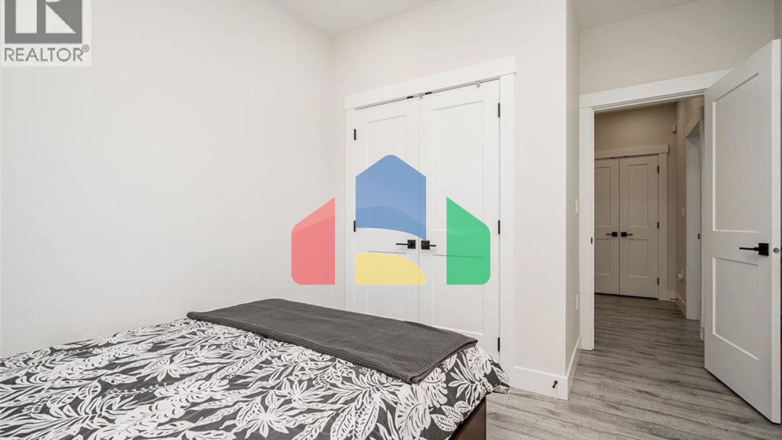 Residential - Single Family Home - Coquitlam, Canada - Canada