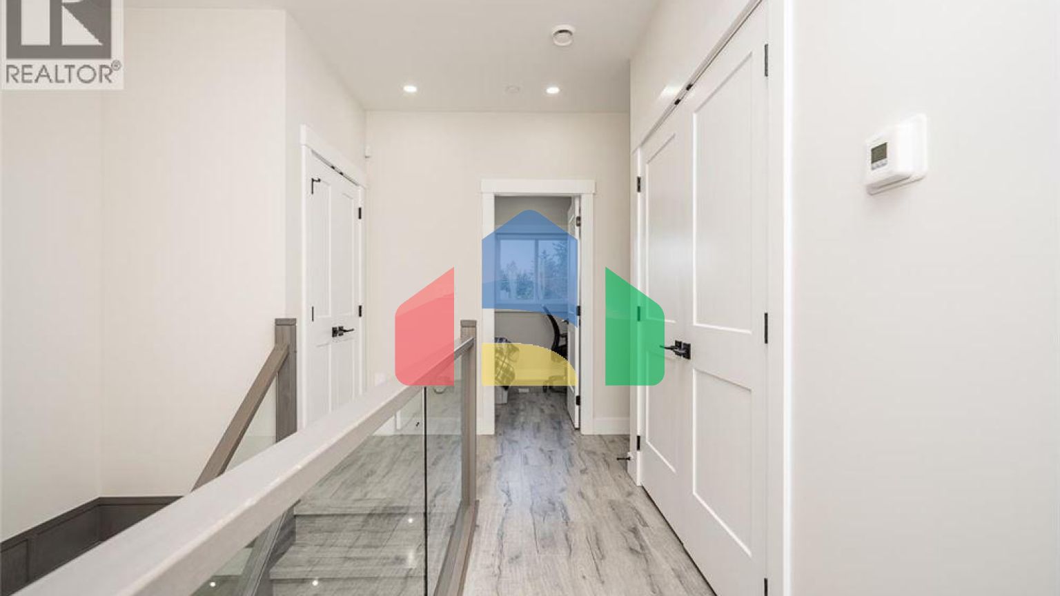 Residential - Single Family Home - Coquitlam, Canada - Canada