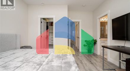 Residential - Single Family Home - Coquitlam, Canada - Canada