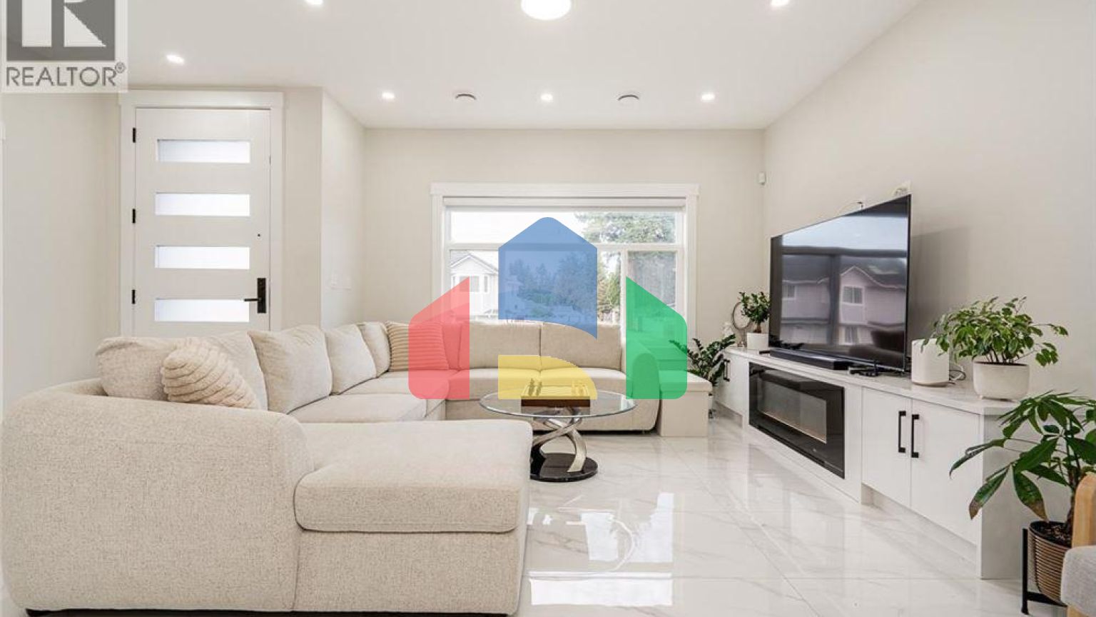 Residential - Single Family Home - Coquitlam, Canada - Canada