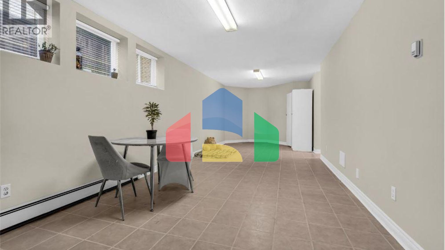 Residential - Single Family Home - Coquitlam, Canada - Canada