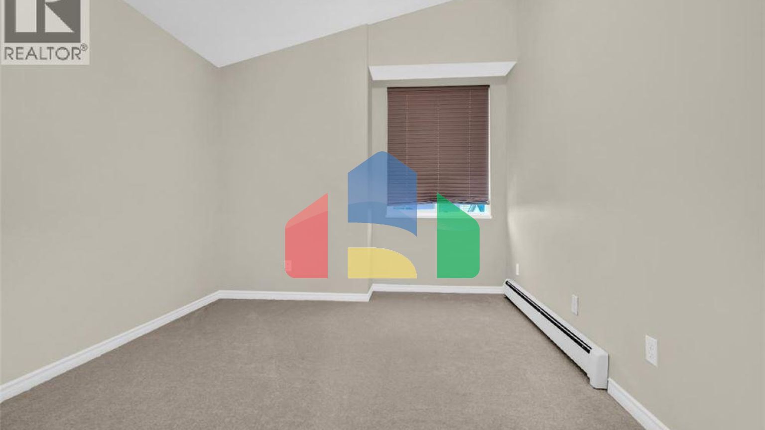 Residential - Single Family Home - Coquitlam, Canada - Canada