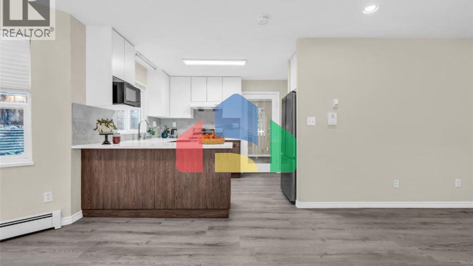 Residential - Single Family Home - Coquitlam, Canada - Canada