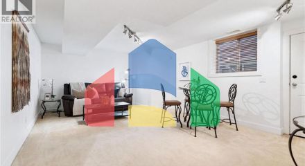 Residential - Single Family Home - Coquitlam, Canada - Canada