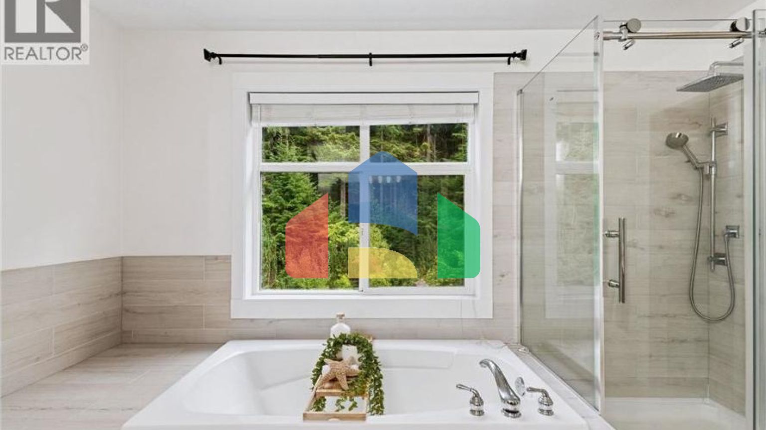 Residential - Single Family Home - Coquitlam, Canada - Canada