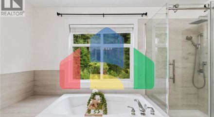 Residential - Single Family Home - Coquitlam, Canada - Canada