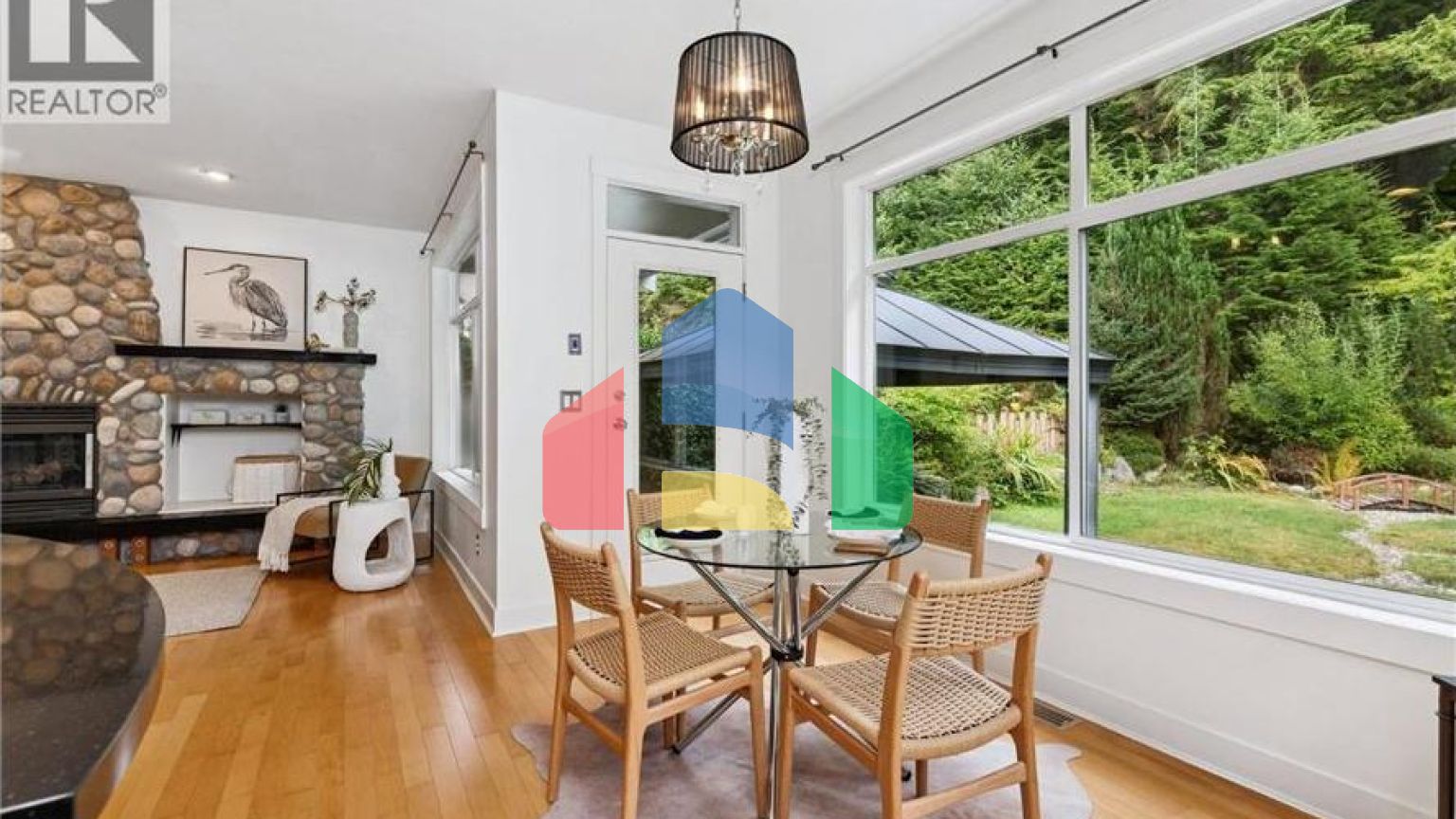 Residential - Single Family Home - Coquitlam, Canada - Canada