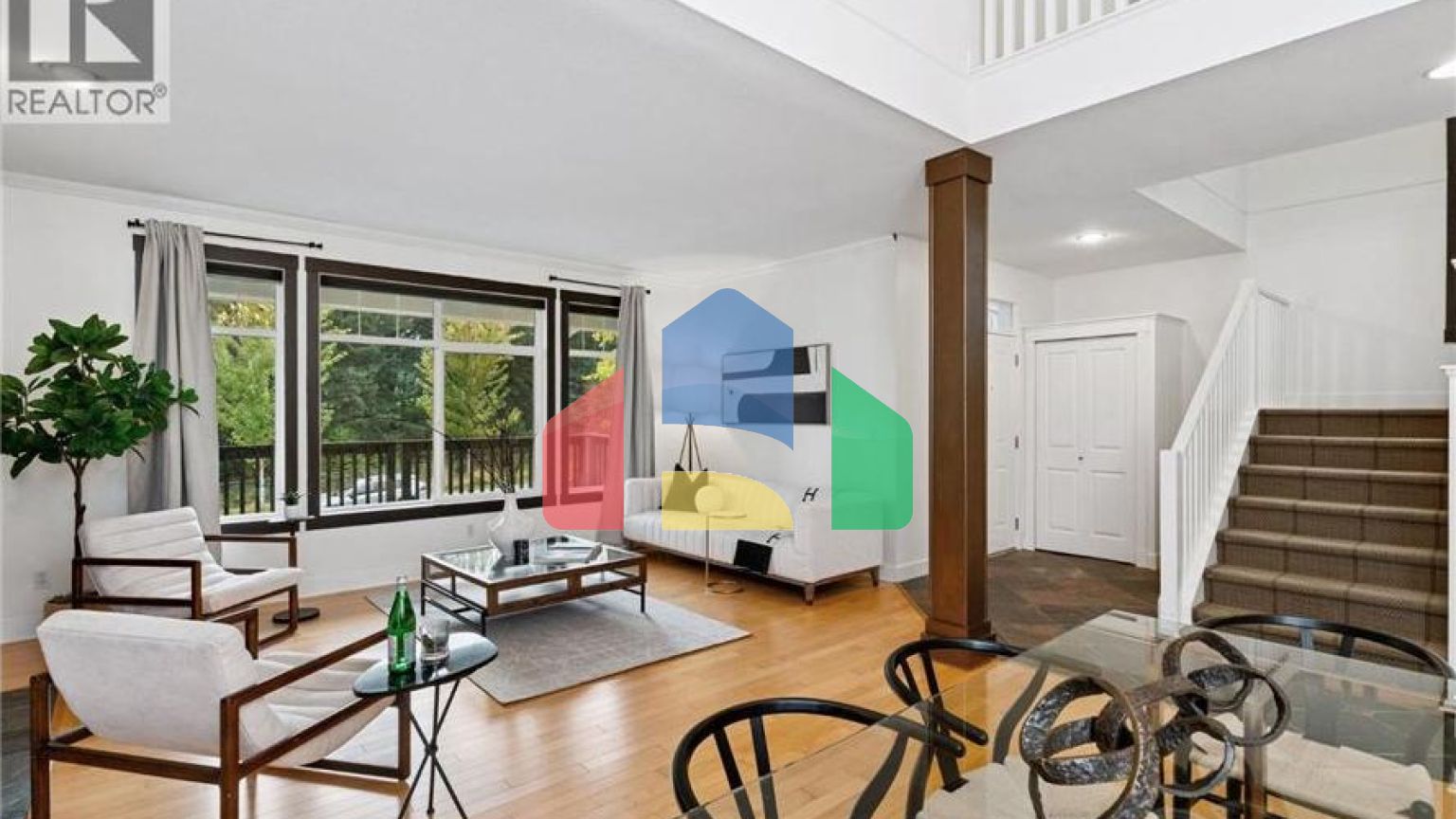 Residential - Single Family Home - Coquitlam, Canada - Canada