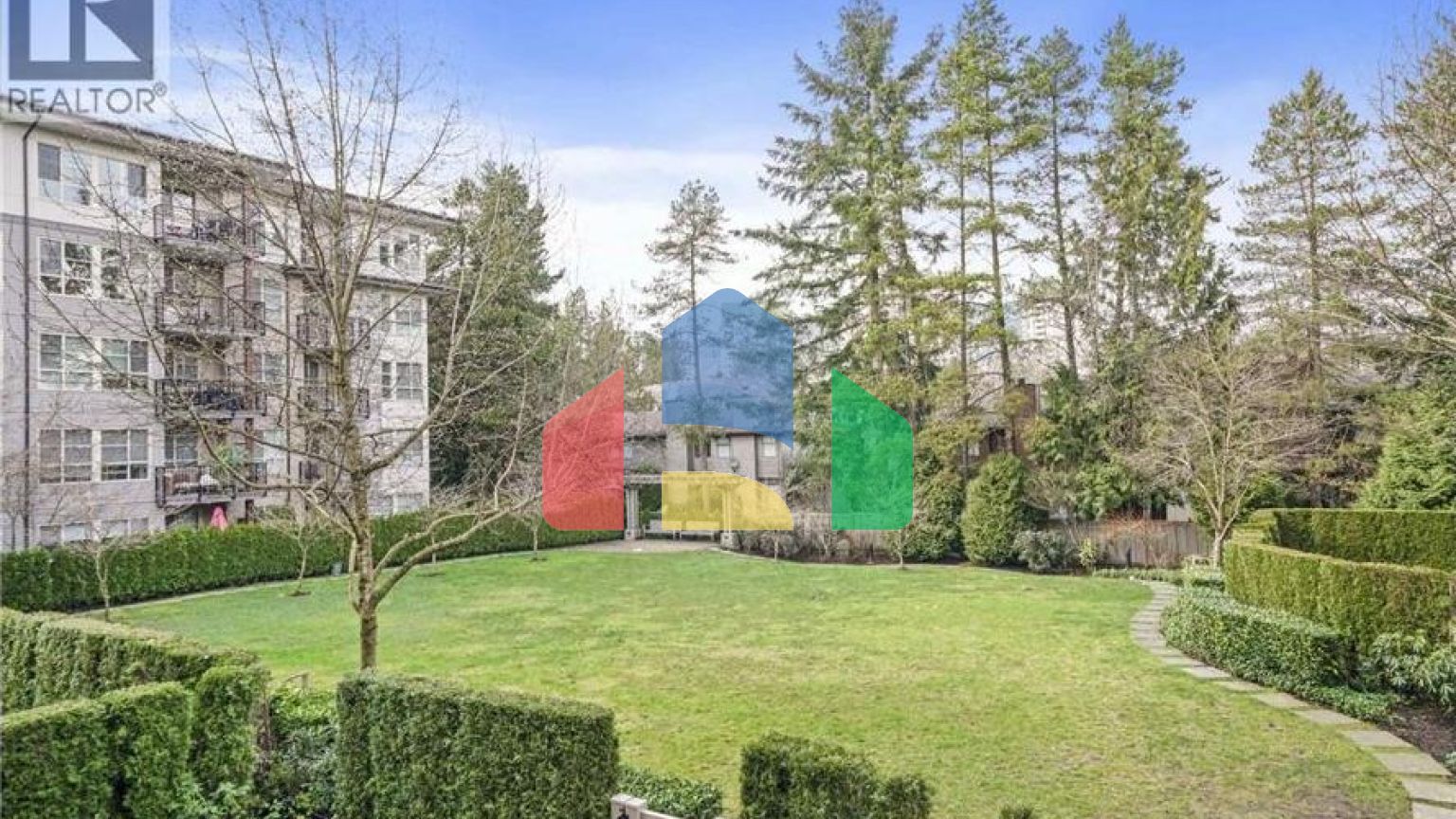 Residential - Single Family Home - Coquitlam, Canada - Canada