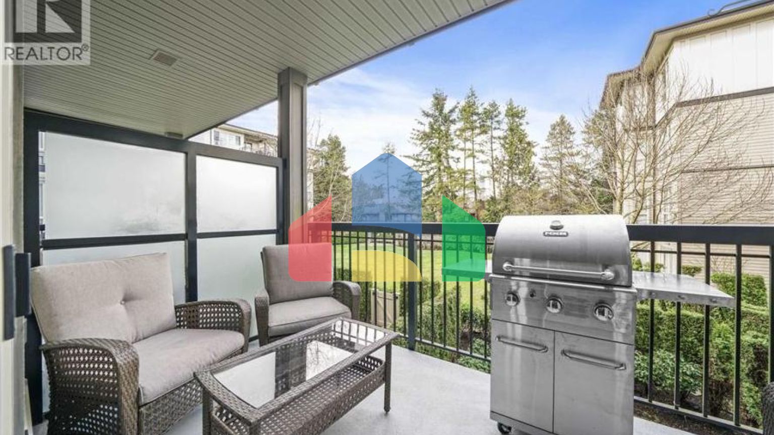 Residential - Single Family Home - Coquitlam, Canada - Canada