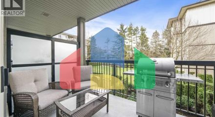 Residential - Single Family Home - Coquitlam, Canada - Canada