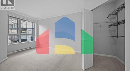 Residential - Single Family Home - Coquitlam, Canada - Canada