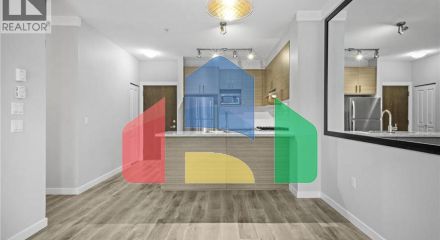 Residential - Single Family Home - Coquitlam, Canada - Canada