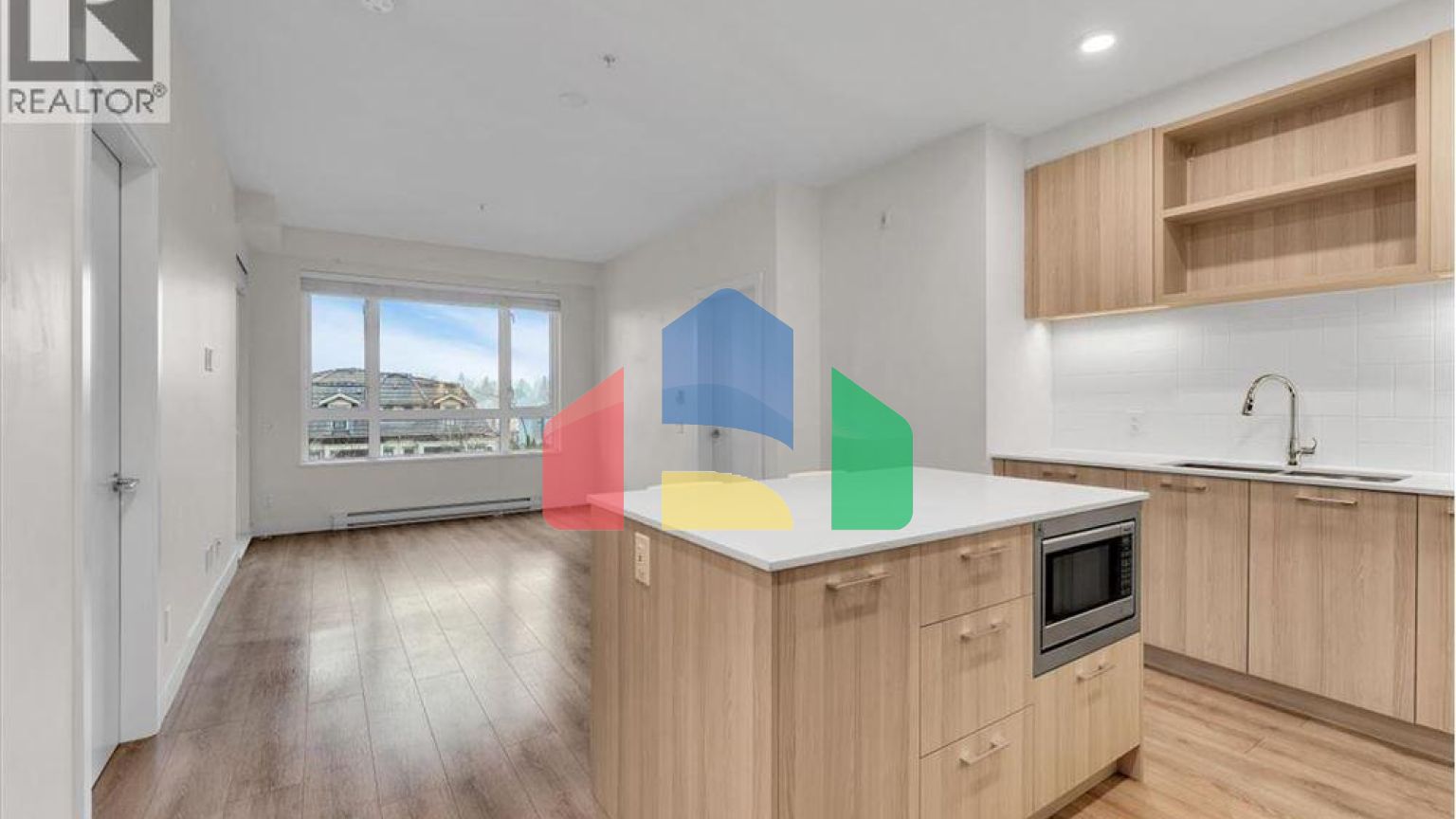 Residential - Single Family Home - Coquitlam, Canada - Canada