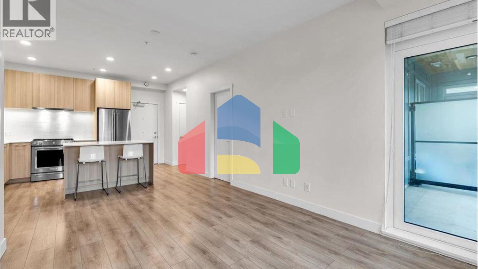 Residential - Single Family Home - Coquitlam, Canada - Canada