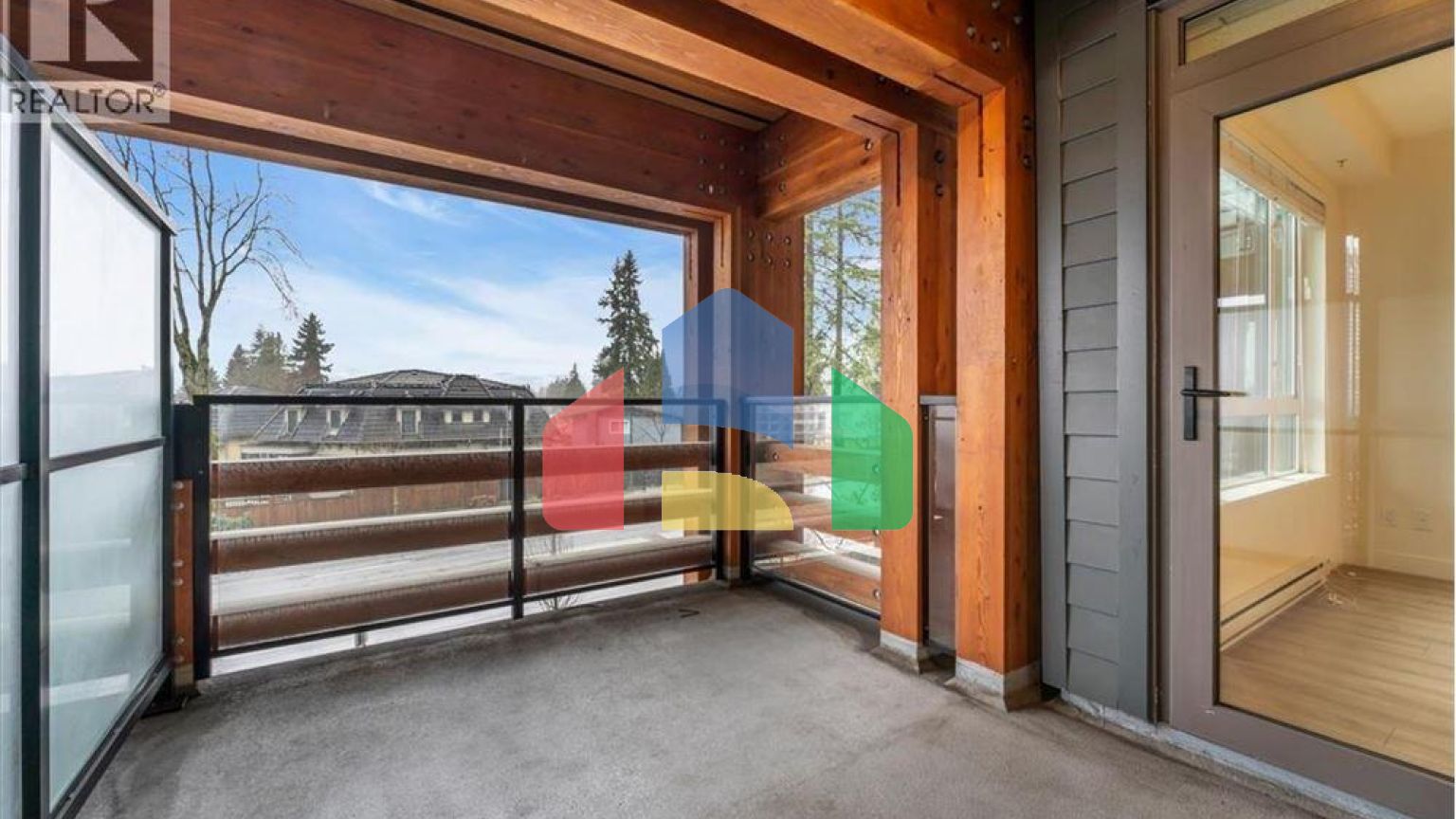 Residential - Single Family Home - Coquitlam, Canada - Canada