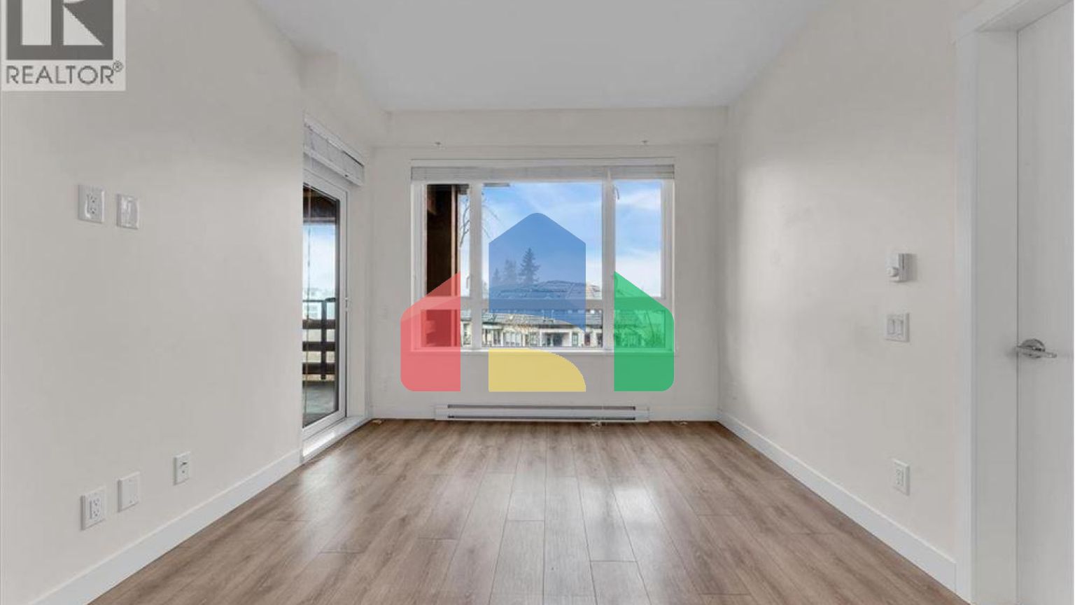 Residential - Single Family Home - Coquitlam, Canada - Canada