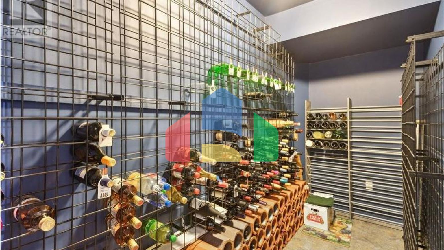 Residential - Condo/Apartment - Coquitlam, Canada - Canada