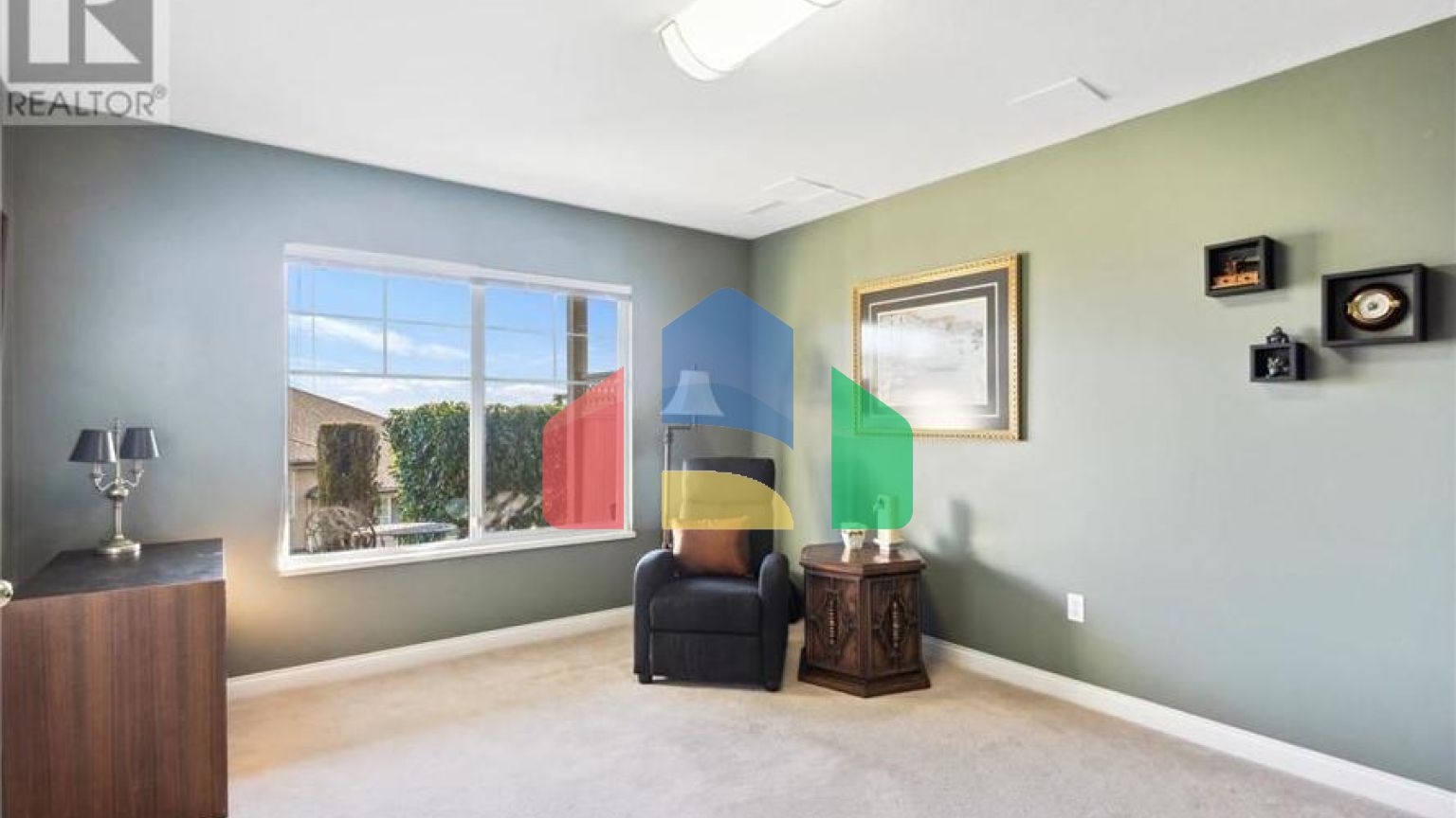 Residential - Condo/Apartment - Coquitlam, Canada - Canada