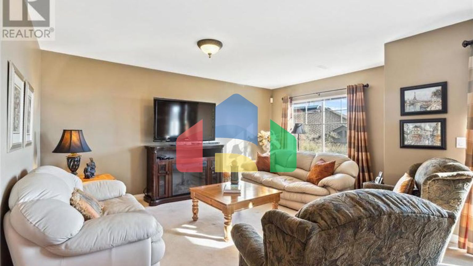 Residential - Condo/Apartment - Coquitlam, Canada - Canada