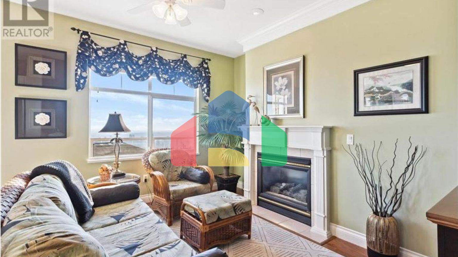 Residential - Condo/Apartment - Coquitlam, Canada - Canada