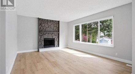 Residential - Single Family Home - Coquitlam, Canada - Canada