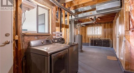 Residential - Single Family Home - Coquitlam, Canada - Canada