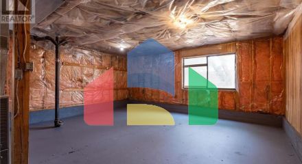 Residential - Single Family Home - Coquitlam, Canada - Canada