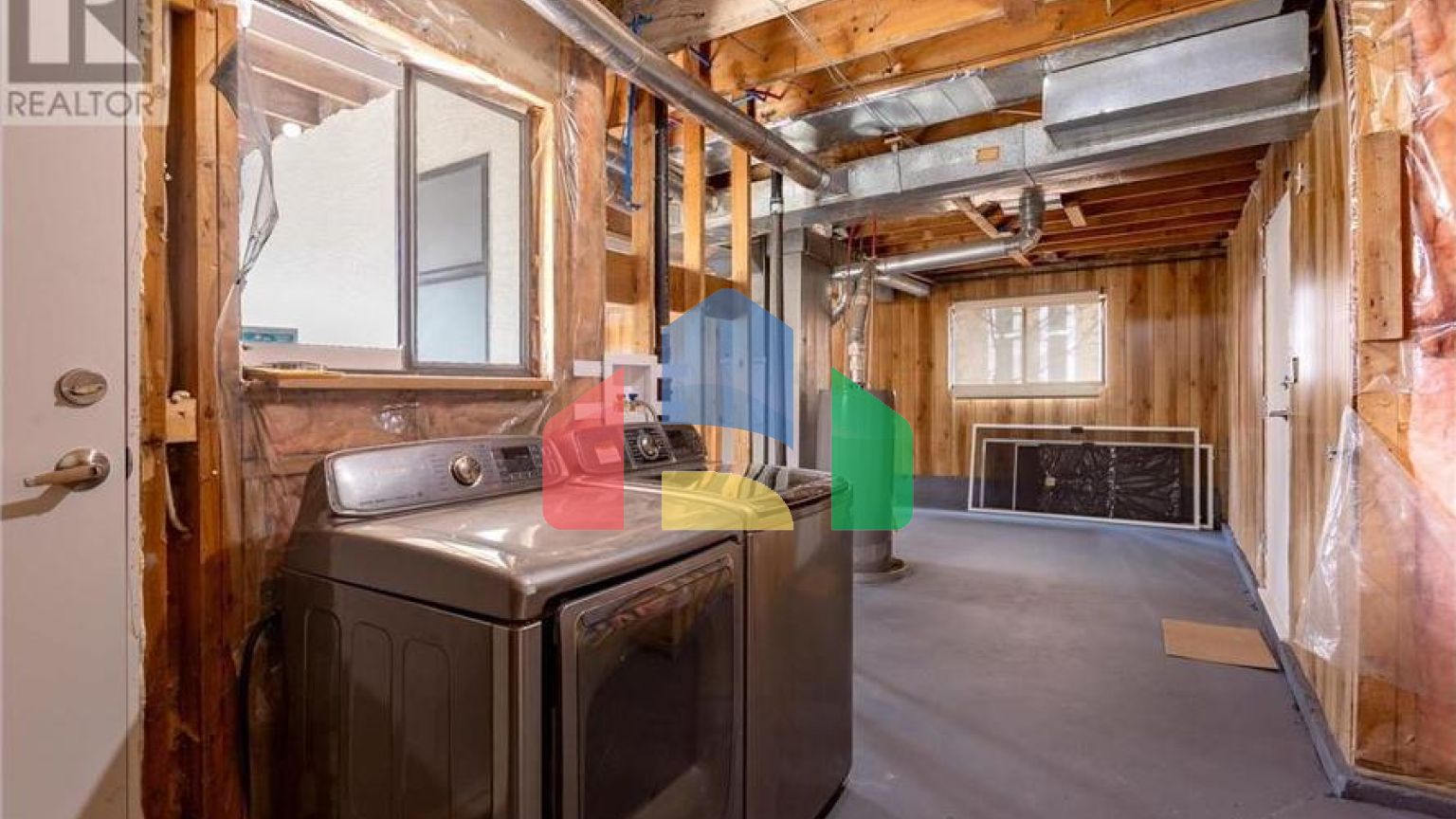 Residential - Single Family Home - Coquitlam, Canada - Canada