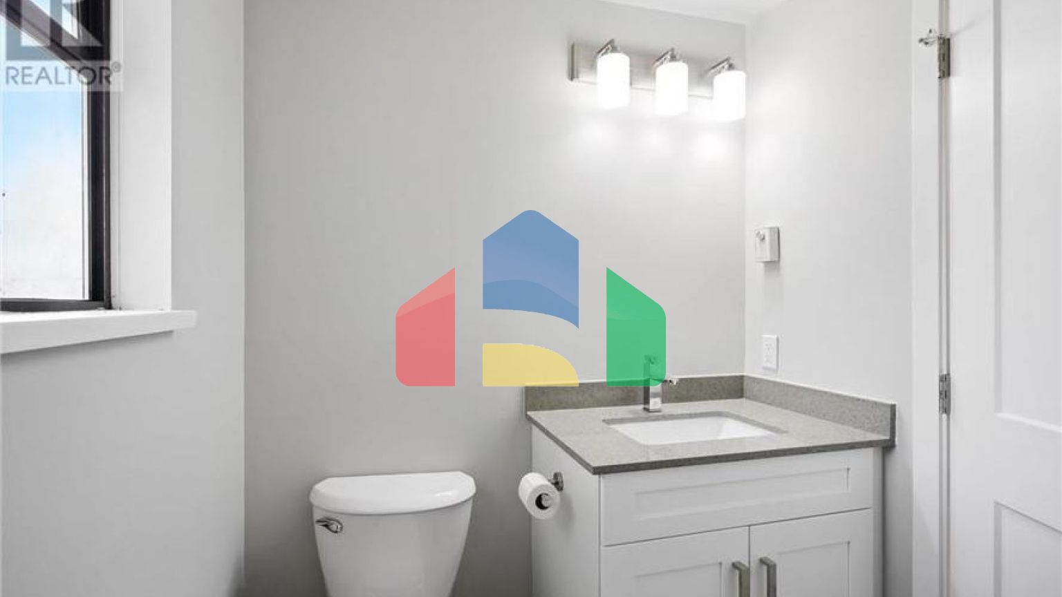 Residential - Single Family Home - Coquitlam, Canada - Canada