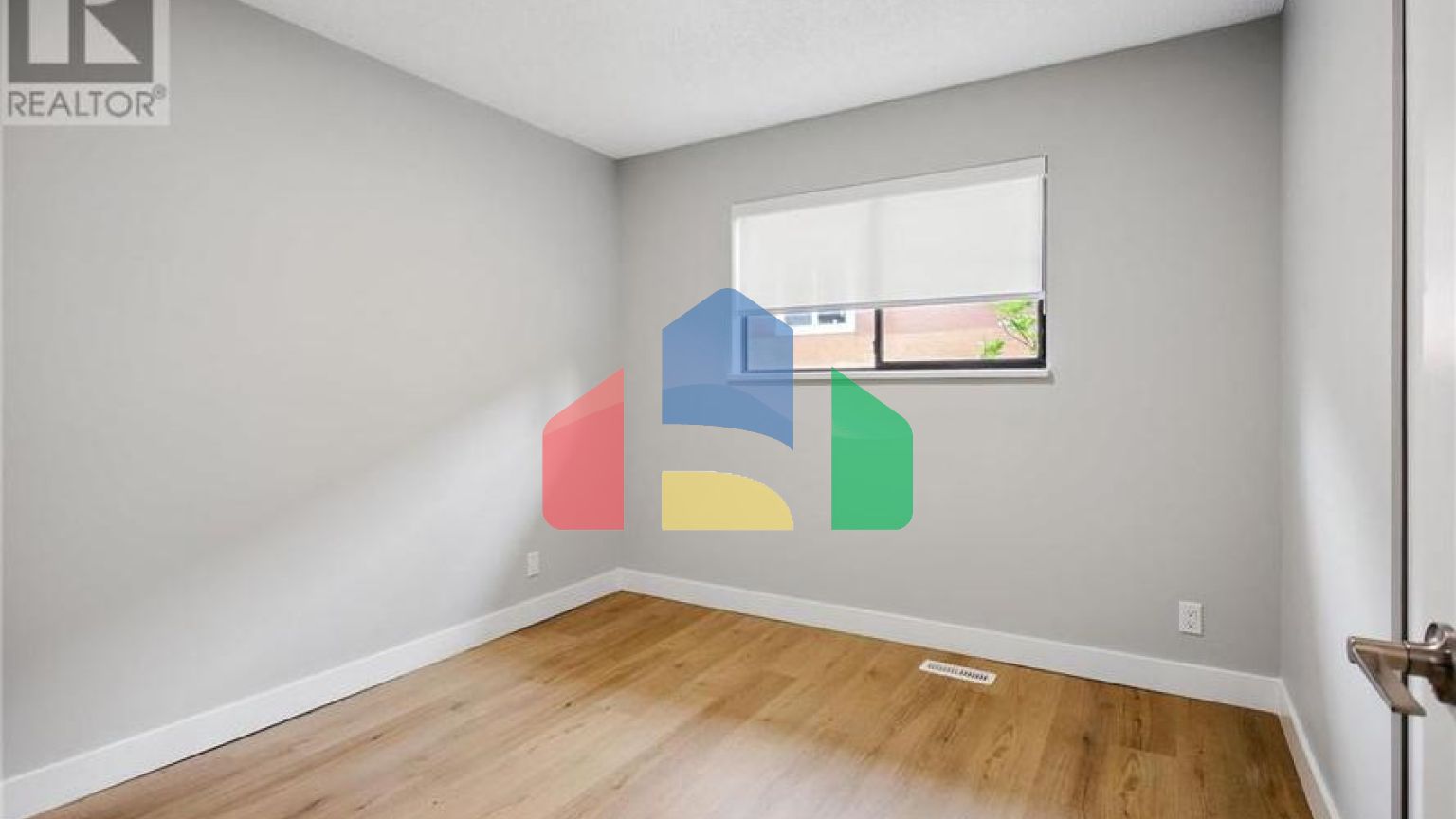 Residential - Single Family Home - Coquitlam, Canada - Canada