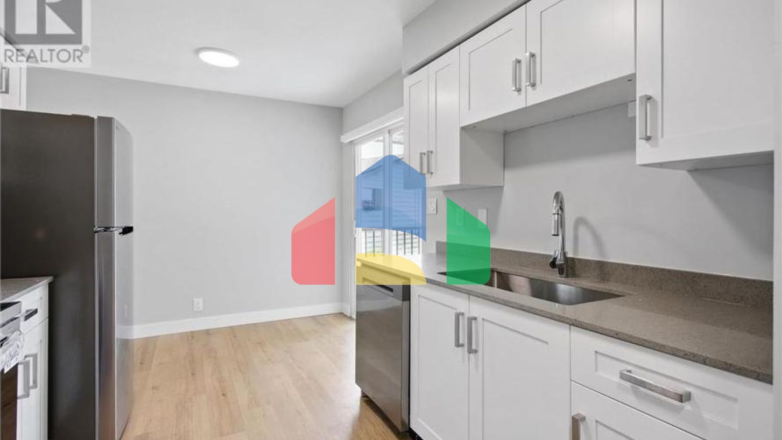 Residential - Single Family Home - Coquitlam, Canada - Canada