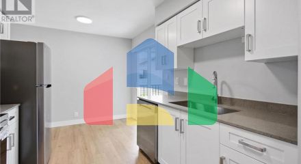 Residential - Single Family Home - Coquitlam, Canada - Canada