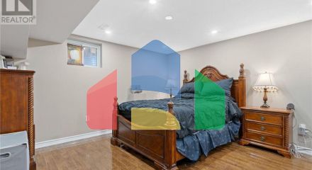 Residential - Single Family Home - Mar, Canada - Canada