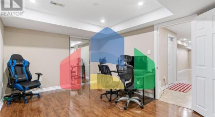 Residential - Single Family Home - Mar, Canada - Canada