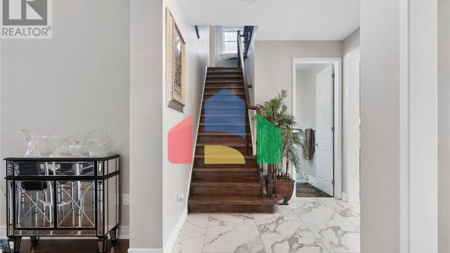 Residential - Single Family Home - Mar, Canada - Canada