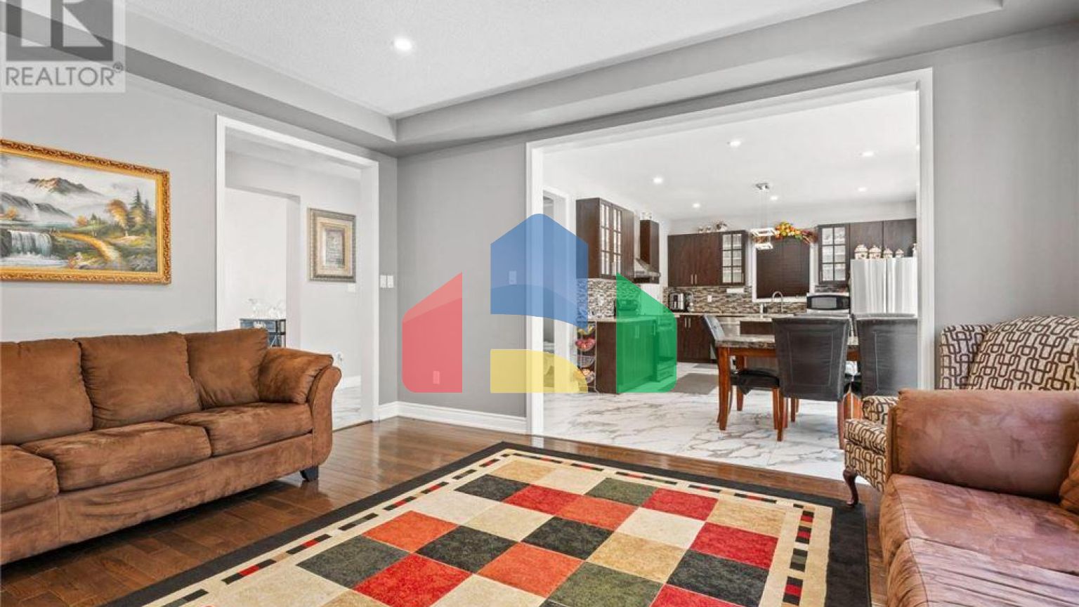 Residential - Single Family Home - Mar, Canada - Canada