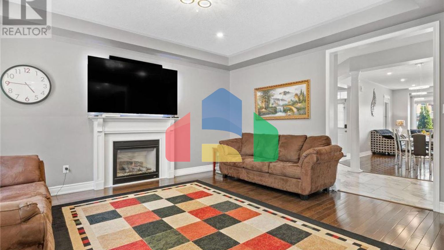 Residential - Single Family Home - Mar, Canada - Canada