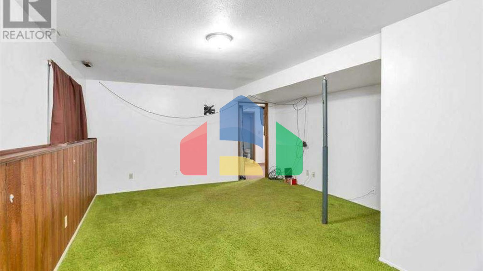 Residential - Single Family Home - Red Deer, Canada - Canada