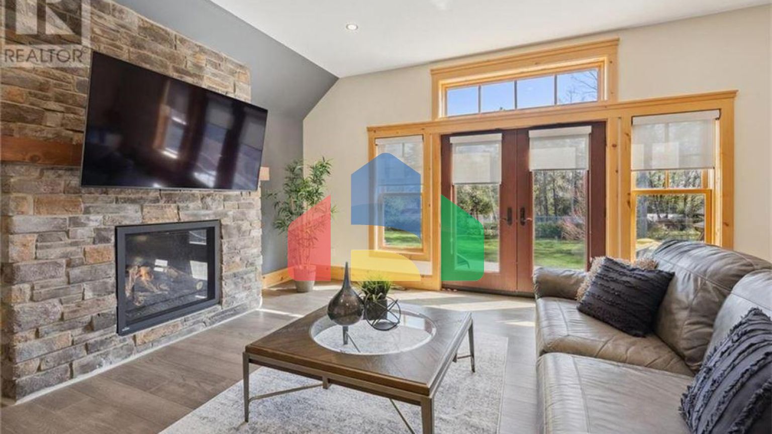 Residential - Single Family Home - Beaverton, Canada - Canada