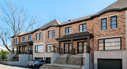Residential - Two Level House - Chambly, Canada - Canada