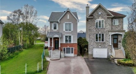 Residential - Two Level House - Laval-Ouest, Canada - Canada