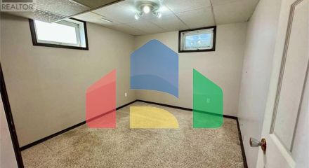 Residential - Single Family Home - Provost, Canada - Canada