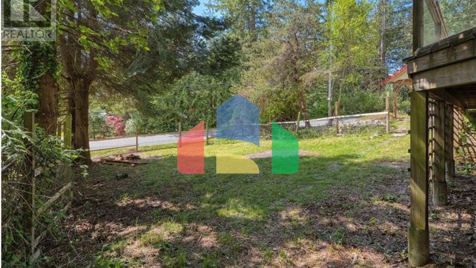 Residential - Single Family Home - Madeira Park, Canada - Canada