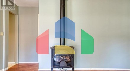 Residential - Single Family Home - Madeira Park, Canada - Canada