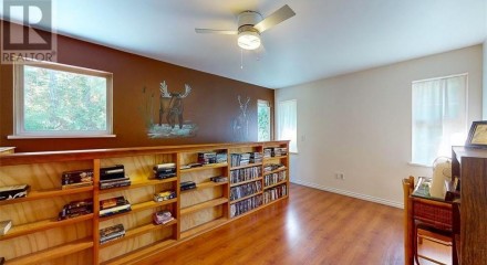 Residential - Single Family Home - Madeira Park, Canada - Canada