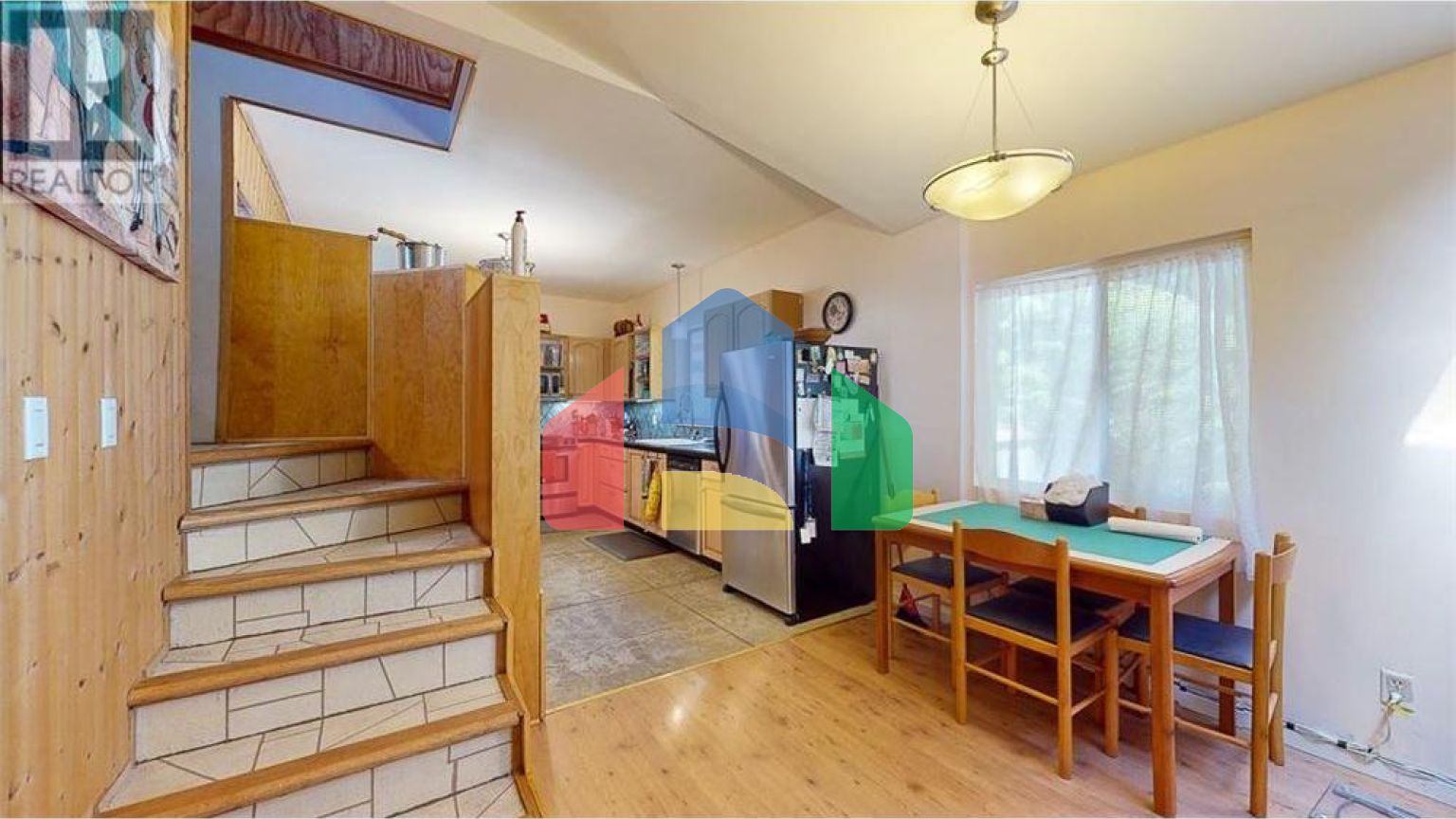 Residential - Single Family Home - Madeira Park, Canada - Canada