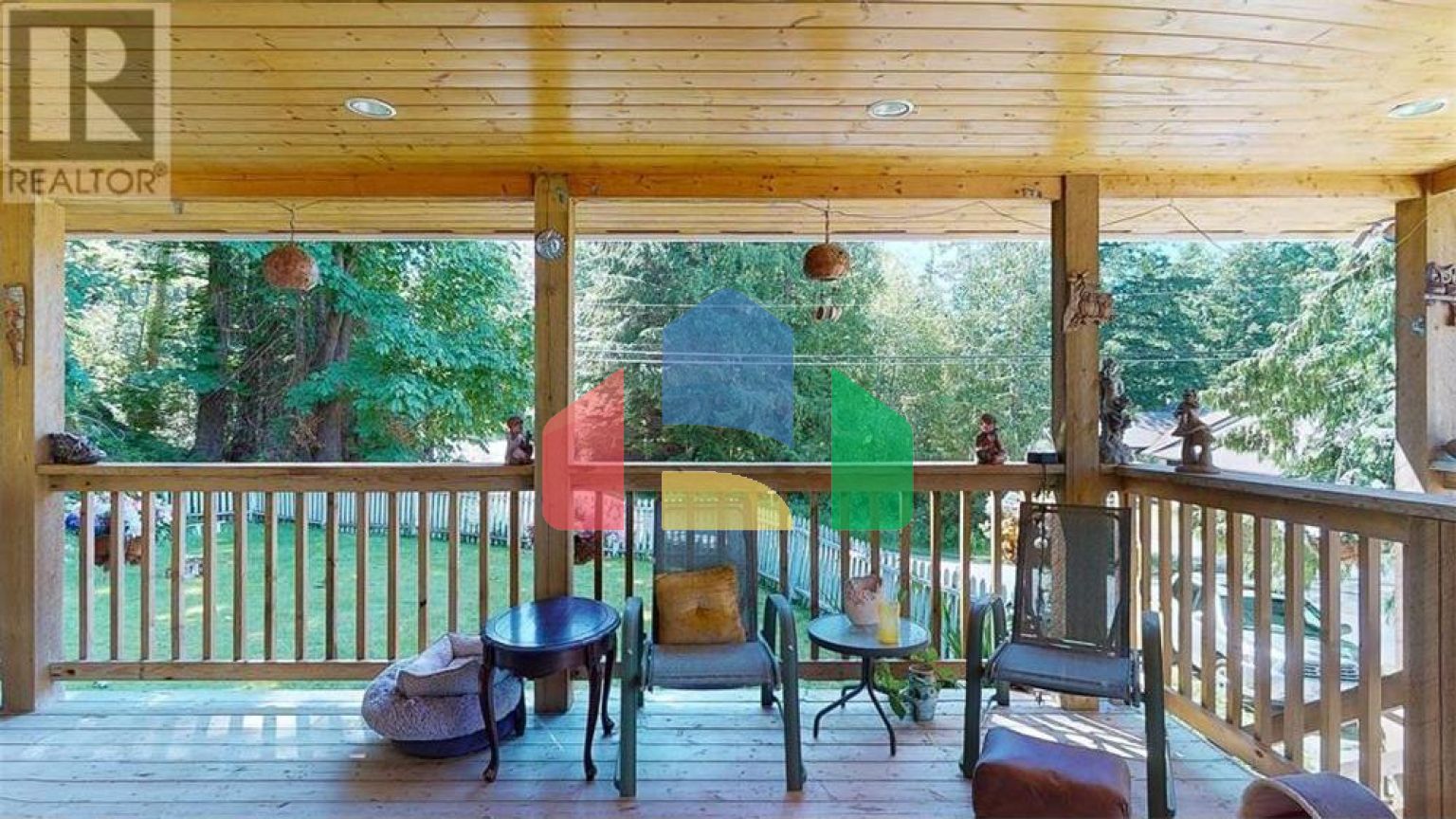 Residential - Single Family Home - Madeira Park, Canada - Canada